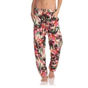 NWT  Maaji Women's Swimwear Cover Up or Jogger LG
